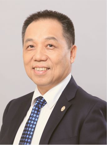 深圳市物业管理协会常务副会长兼秘书长曹阳